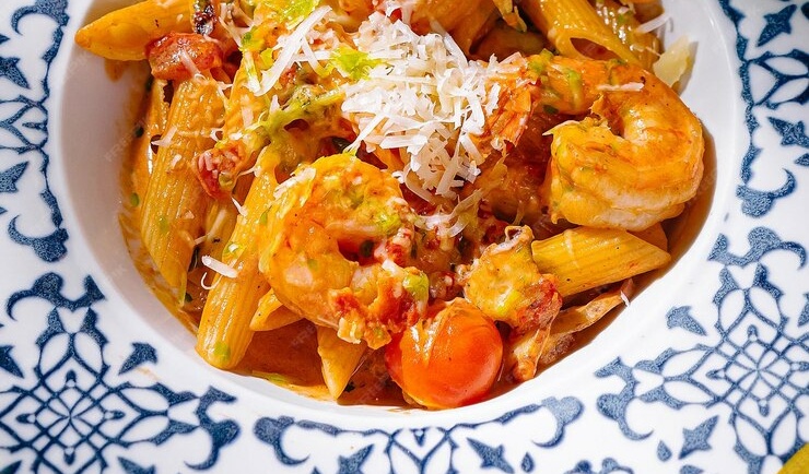 Penne à l’arrabbiata aux fruits de mer